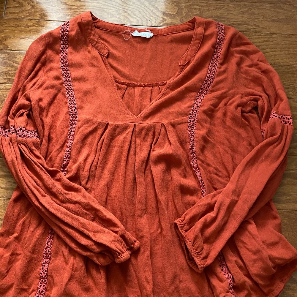 flowy burnt orange top